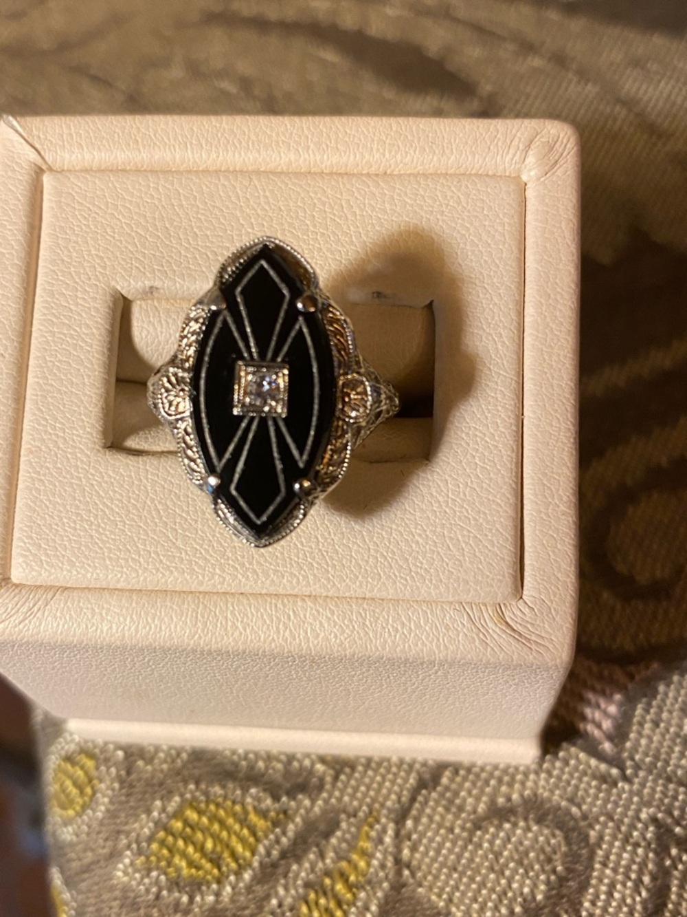 14 K  Filgree/ Onyx Ring with Diamond